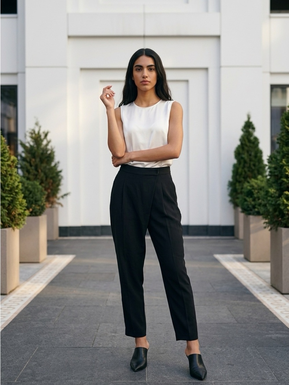 White House Black Market Women’s  Sz 12 Black Tapered Ankle Dress Pants Reg$89